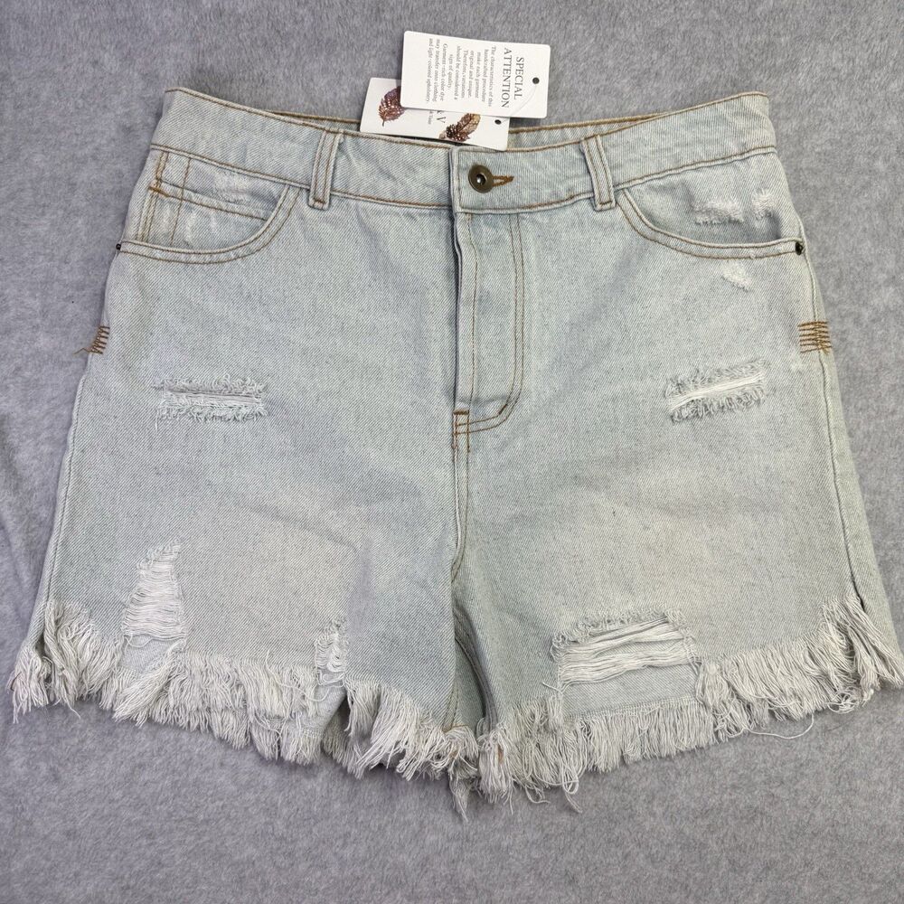 NWT Jean Shorts  Womens Sz 28 Lite Wash Cutoff Button Fly Distressed Frayed Hem